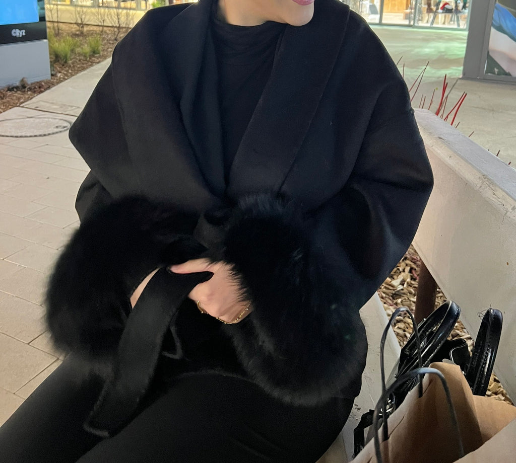 Manteau en laine noire