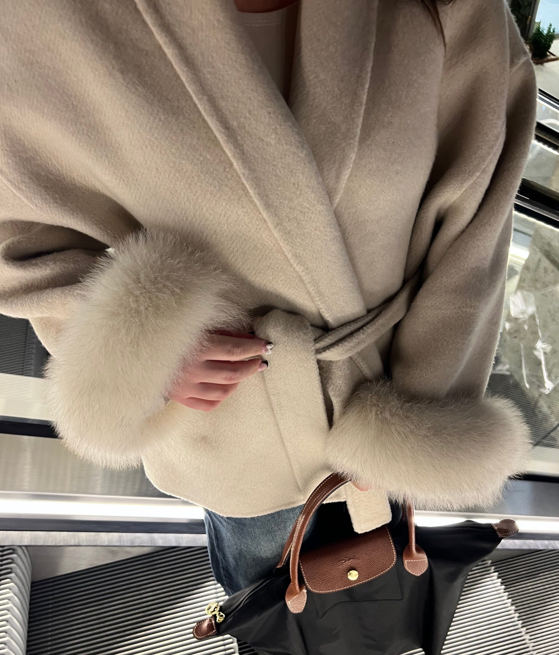 Manteau en laine blanche