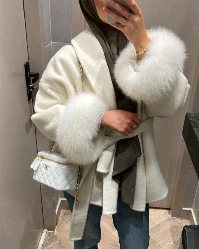 Manteau en laine blanche