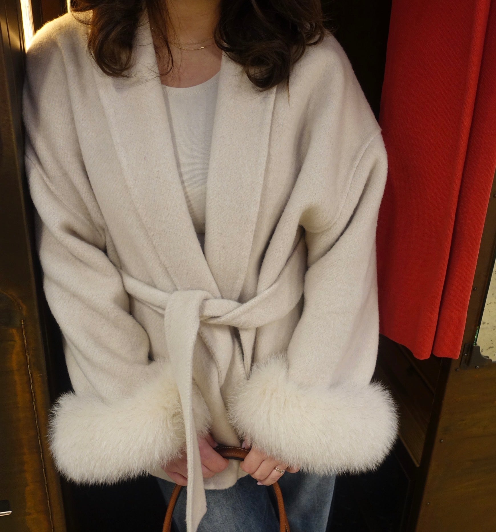 Manteau en laine blanche
